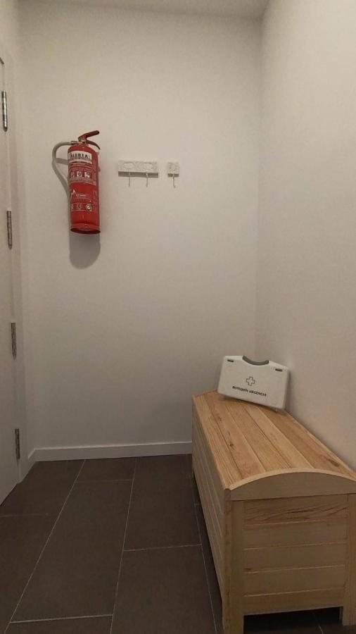 Alojamiento Los Naranjos Piscina Y Parking Gratuito Jaén Dış mekan fotoğraf