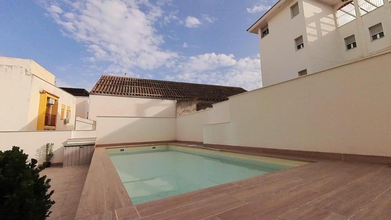 Alojamiento Los Naranjos Piscina Y Parking Gratuito Jaén Dış mekan fotoğraf